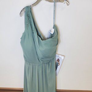 One shoulder dress